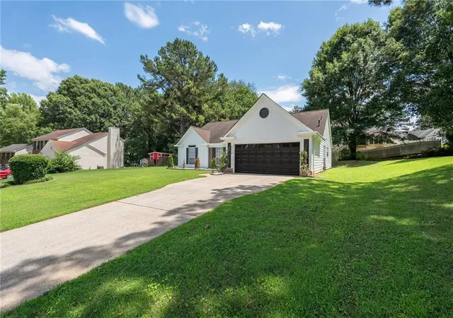 5th image of 4019 Pin Oak Trl, Decatur, GA 30034 | MLS# 7793403