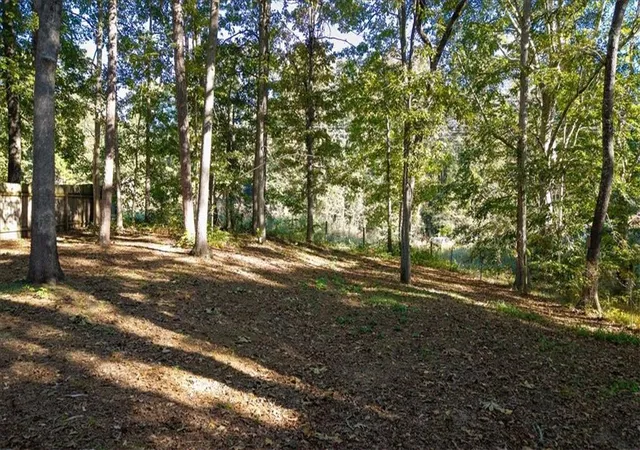 33rd image of 1528 Oakleaf Dr, Auburn, GA 30011 | MLS# 7752575