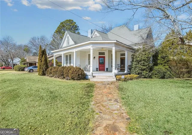 Homes for sale in Luthersville, GA | 5 W Oak Street, Luthersville, GA 30251 | MLS# 7750890