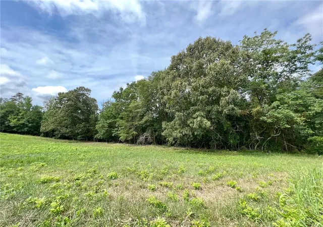 1st image of 142 Daniel Rdg, Cartersville, GA 30120 | MLS# 7748697