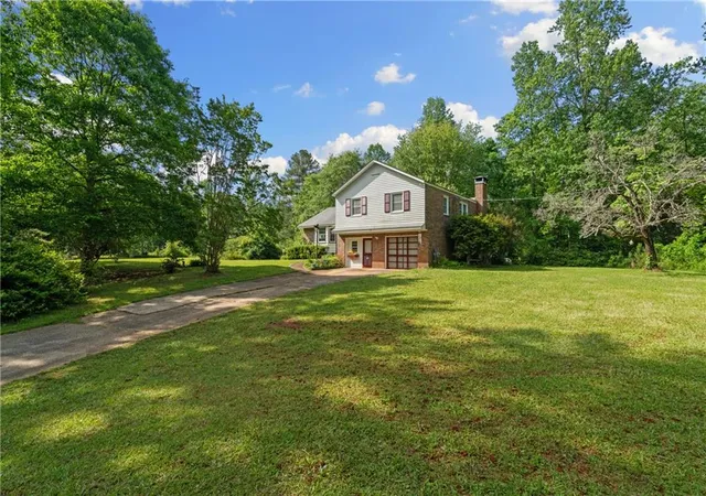 5th image of 768 Burwell Rd, Carrollton, GA 30117 | MLS# 7746563