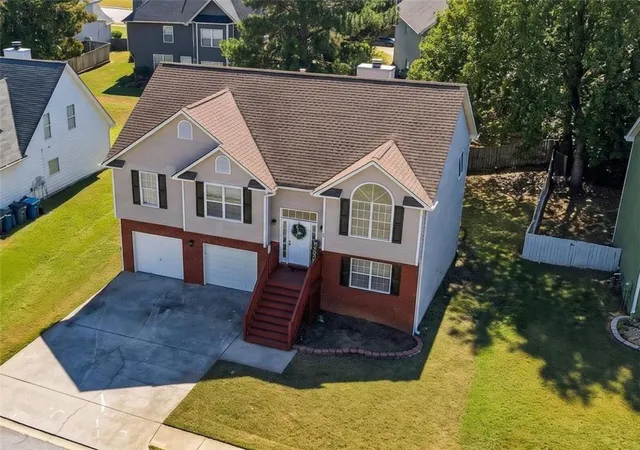 Photo 1 of Single family home for sale at 194 Saddleview Trl, Riverdale, GA 30274 | MLS# 7860586 | Listing updated on 2026-10-29