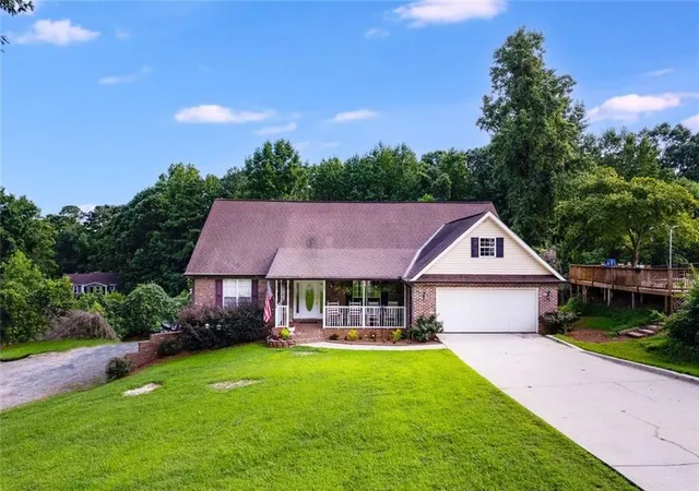 1st image of 144 Bobs Dr, Mableton, GA 30126 | MLS# 7721728