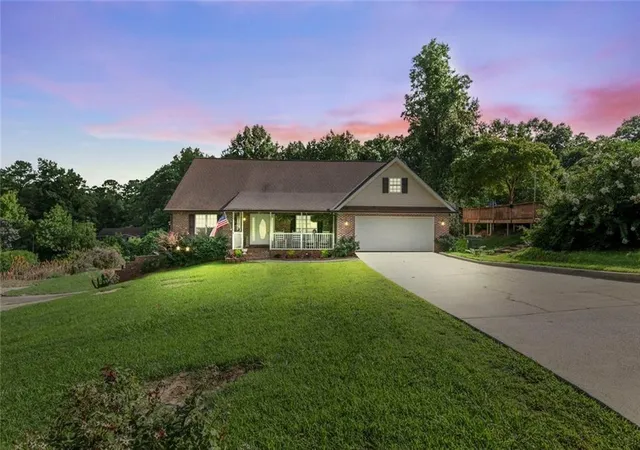 2nd image of 144 Bobs Dr, Mableton, GA 30126 | MLS# 7721728