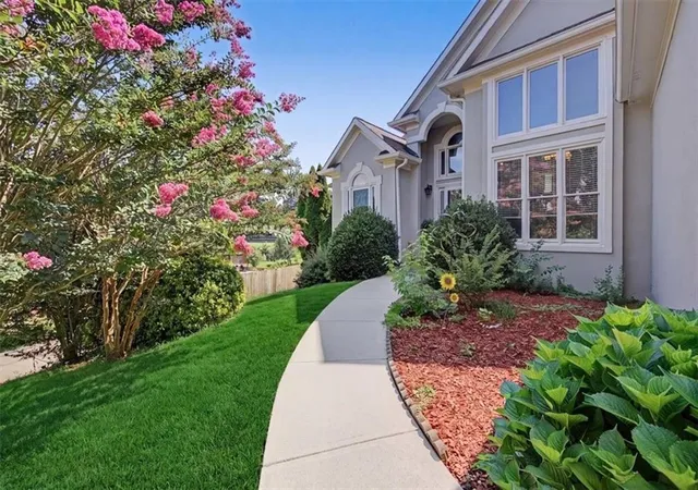 Photo 2 of Single family home for sale at 4970 Hyde Ct, Cumming, GA 30040 | MLS# 7806510 | Listing updated on 2026-10-25