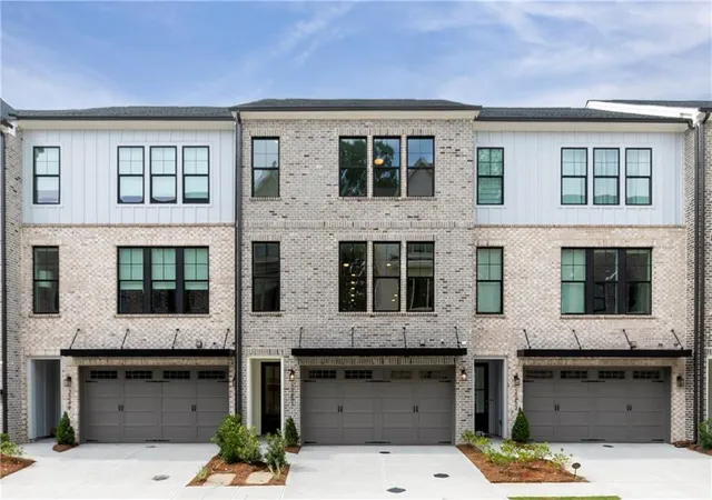 Homes for sale in Brookhaven, GA | 2251 Crestview Dr Ne, Brookhaven, GA 30319 | MLS# 7788598
