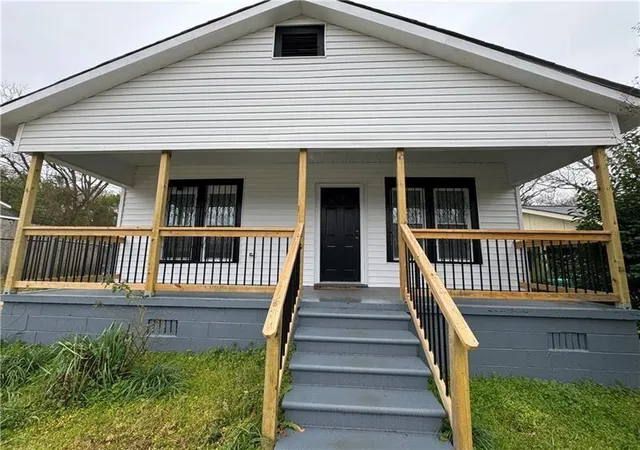 1st image of 1050 N Clarke St, Milledgeville, GA 31061 | MLS# 7825377