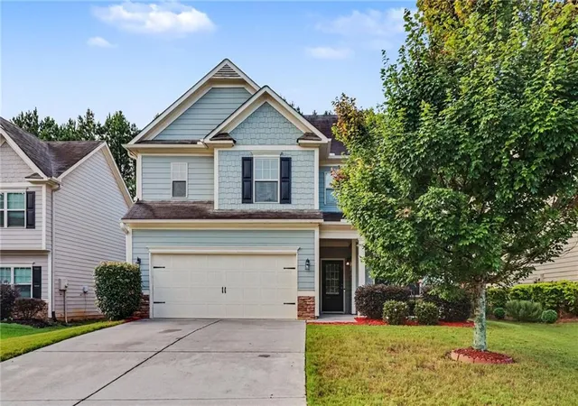 Photo 2 of Single family home for sale at 252 Parkmont Way, Dallas, GA 30132 | MLS# 7821105 | Listing updated on 2026-08-24