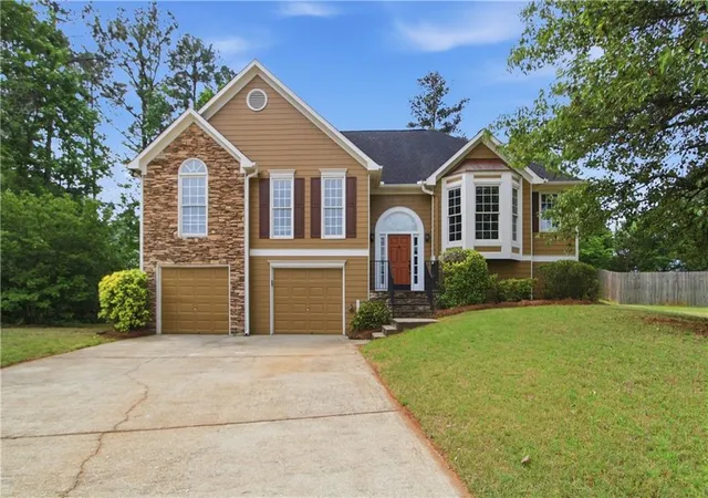 Photo 1 of Sale Pending at 149 Valleyside Dr S, Dallas, GA 30157 | MLS# 7769184 | Listing updated on 2026-09-17