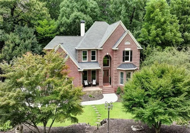 Photo 1 of Single family home for sale at 2436 Fontainebleau Dr, Atlanta, GA 30360 | MLS# 7811021 | Listing updated on 2026-10-13
