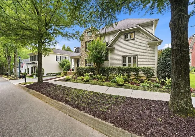 4th image of 1445 Hedgewood Ln Nw, Kennesaw, GA 30152 | MLS# 7802002