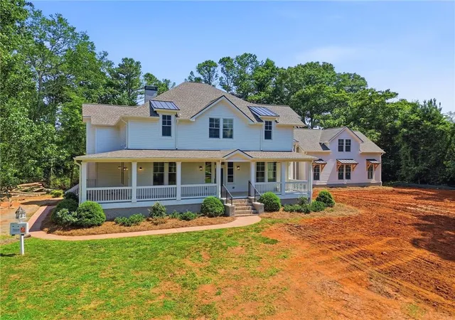 Homes for sale in Marietta, GA | 270 Windsor Dr, Marietta, GA 30064 | MLS# 7727849
