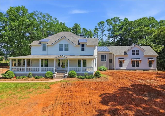 Homes for sale in Marietta, GA | 270 Windsor Dr, Marietta, GA 30064 | MLS# 7727849