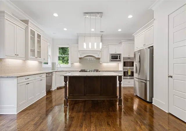 2nd image of 108 Walden Square Wy, Decatur, GA 30030 | MLS# 7819431