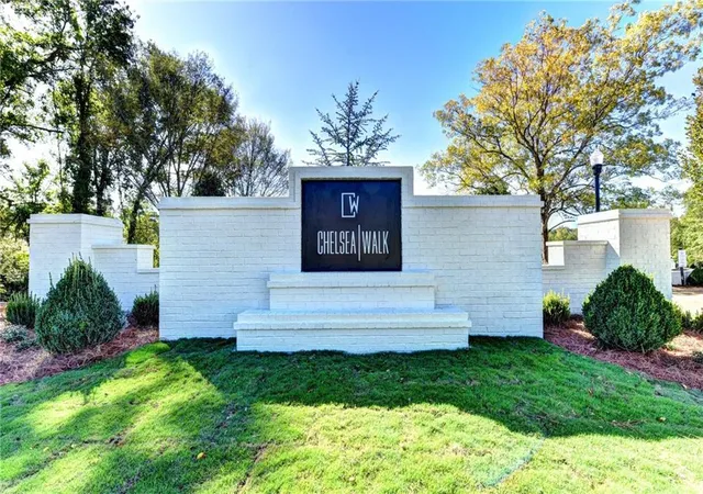 3rd image of 423 Johnson Ct, Alpharetta, GA 30009 | MLS# 7815151