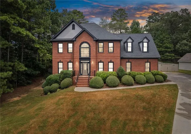 2nd image of 2310 Pine Haven Ct, Grayson, GA 30017 | MLS# 7817570