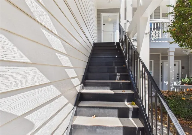 Photo 2 of Condo for sale at 32 Rumson Ct, Smyrna, GA 30080 | MLS# 7781099 | Listing updated on 2026-08-19