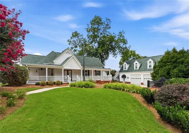 1st image of 176 Confederate Ave, Dallas, GA 30132 | MLS# 7783659