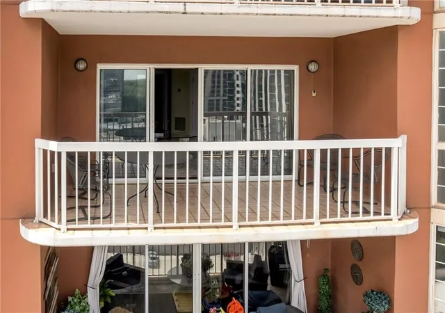 Photo 3 of Condo for sale at 3435 Kingsboro Rd NE #1504, Atlanta, GA 30326 | MLS# 7819241 | Listing updated on 2026-09-08