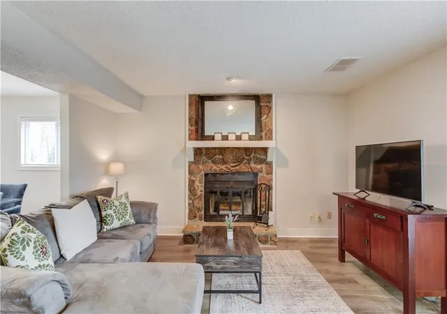 5th image of 5618 Woodmont Blvd, Peachtree Corners, GA 30092 | MLS# 7823688