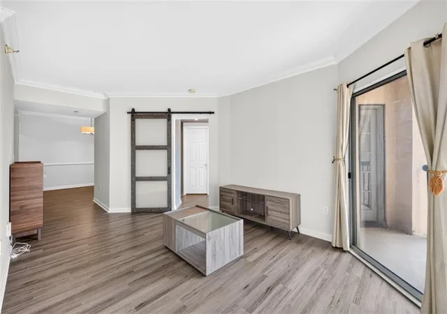 2nd image of 1 Biscayne Dr Nw #703, Atlanta, GA 30309 | MLS# 7799396