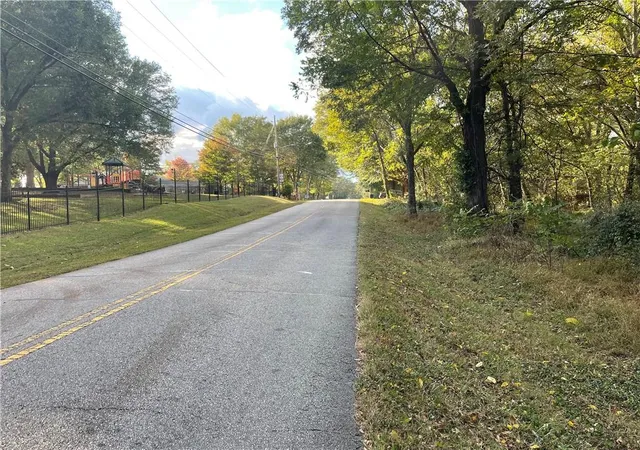 Photo 4 of Land for sale at 44 County Line Auburn Rd, Auburn, GA 30011 | MLS# 7293720 | Listing updated on 2026-08-26