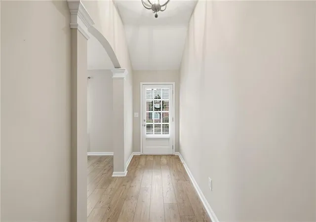 Homes for sale in Woodstock, GA | 102 Courtyard Ln, Woodstock, GA 30189 | MLS# 7700081