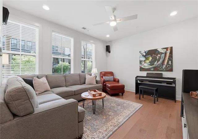 Photo 4 of Townhouse for sale at 235 Chiswick Cir, Alpharetta, GA 30009 | MLS# 7807007 | Listing updated on 2026-08-11