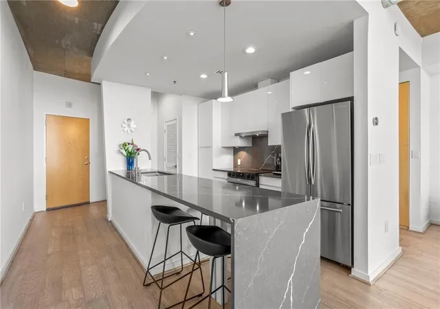 1st image of 943 Peachtree St Ne #1414, Atlanta, GA 30309 | MLS# 7759917