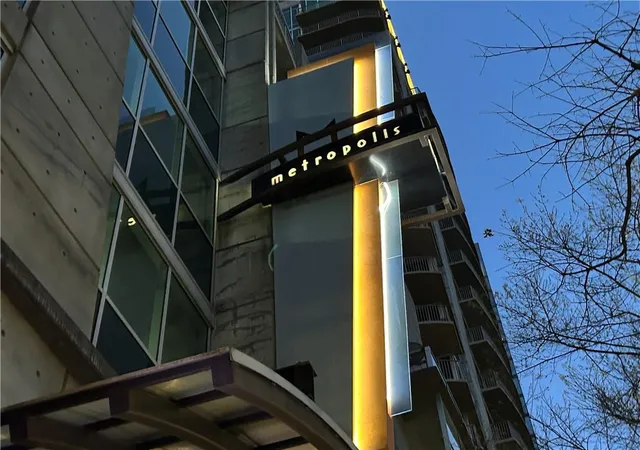 2nd image of 943 Peachtree St Ne, Atlanta, GA 30309