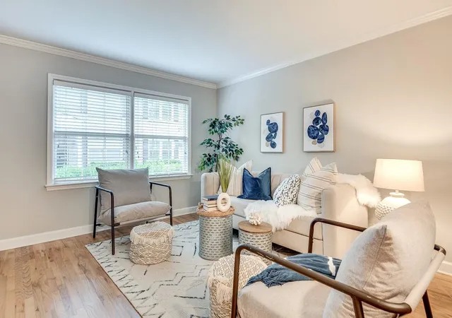 Listing Photo 5 - Condo for sale in building located at 2232 Dunseath Ave Nw, Atlanta, GA 30318 - Unit #414