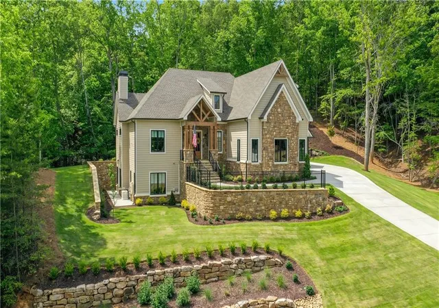Photo 3 of Sale Pending at 200 Golden Bear Pass, Dahlonega, GA 30533 | MLS# 7766859 | Listing updated on 2026-10-03