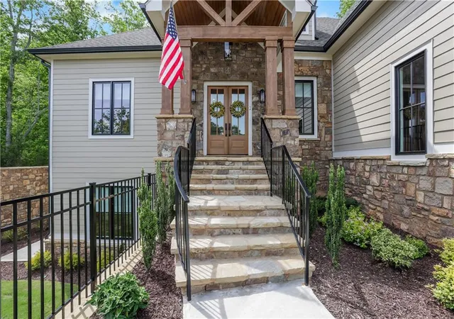 Photo 4 of Sale Pending at 200 Golden Bear Pass, Dahlonega, GA 30533 | MLS# 7766859 | Listing updated on 2026-10-03