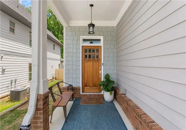 Homes for sale in Atlanta, GA | 1749 Russell St, Atlanta, GA 30316 | MLS# 7768420