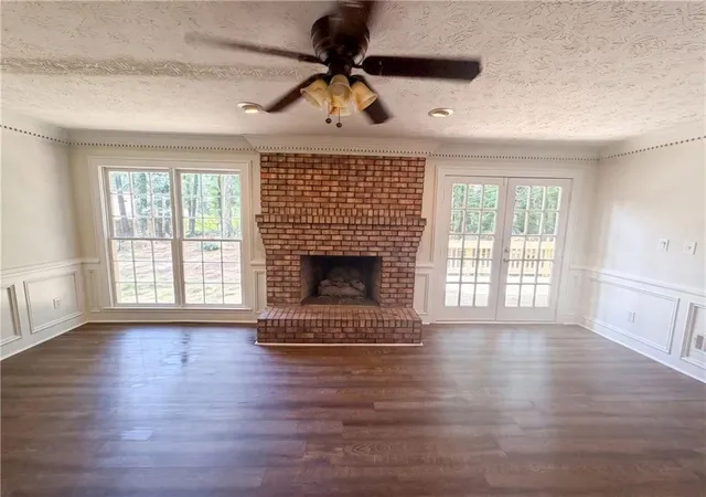 Photo 3 of Single family home for sale at 4379 Inns Brk Dr, Snellville, GA 30039 | MLS# 7806839 | Listing updated on 2026-09-17