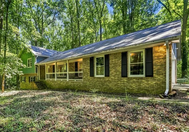 Photo 2 of Single family home for sale at 1050 Skyline Dr, Covington, GA 30014 | MLS# 7825981 | Listing updated on 2026-10-07