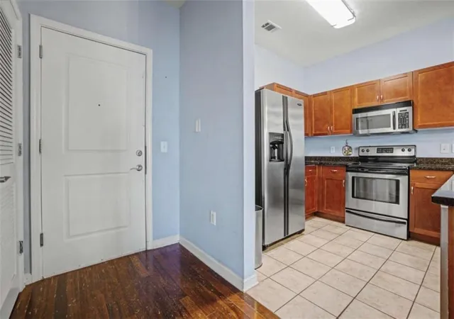 3rd image of 870 Mayson Turner Rd Nw #1311, Atlanta, GA 30314 | MLS# 7784431