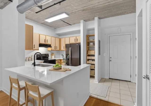 2nd image of 800 Peachtree St Ne #2104, Atlanta, GA 30308 | MLS# 7821801