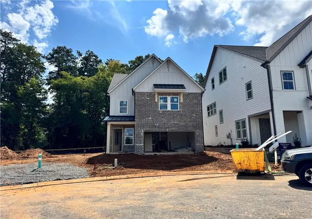 Photo 3 of Single family home for sale at 1920 Allyan Dr, Marietta, GA 30066 | MLS# 7807918 | Listing updated on 2026-09-13