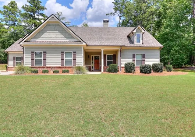 Photo 4 of Single family home for sale at 1414 Maple Cvs Ln, Loganville, GA 30052 | MLS# 7820055 | Listing updated on 2026-08-13
