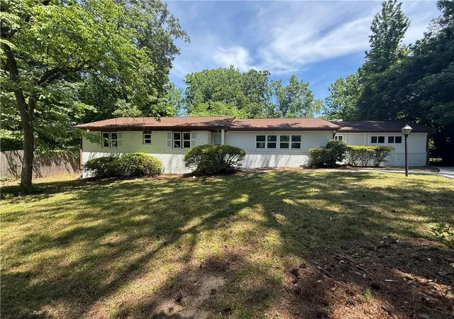 5th image of 3293 Valleydale Dr Sw, Atlanta, GA 30311 | MLS# 7749497