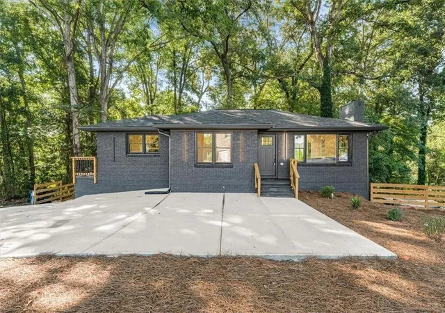 1st image of 6025 Oakdale Rd Se, Mableton, GA 30126 | MLS# 7819025