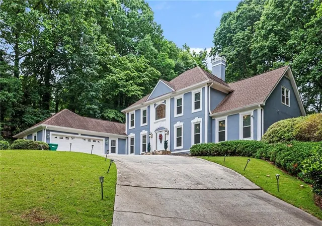 Photo 1 of Single family home for sale at 590 Valley Hall Dr, Sandy Springs, GA 30350 | MLS# 7767532 | Listing updated on 2026-09-03
