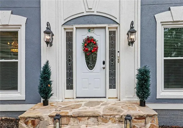 Photo 4 of Single family home for sale at 590 Valley Hall Dr, Sandy Springs, GA 30350 | MLS# 7767532 | Listing updated on 2026-09-03