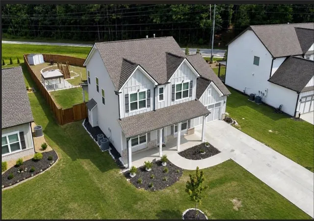 Photo 2 of Single family home for sale at 53 Mallard Crk Way, Bethlehem, GA 30620 | MLS# 7783459 | Listing updated on 2026-07-09