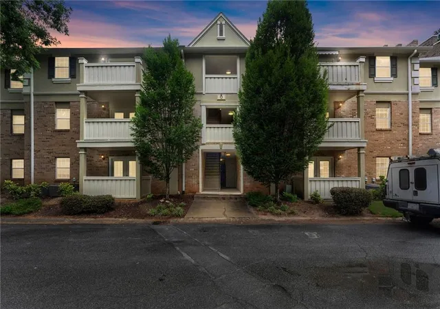Photo 1 of Condo for sale at 6900 Roswell Rd #Q17, Atlanta, GA 30328 | MLS# 7809361 | Listing updated on 2026-09-04