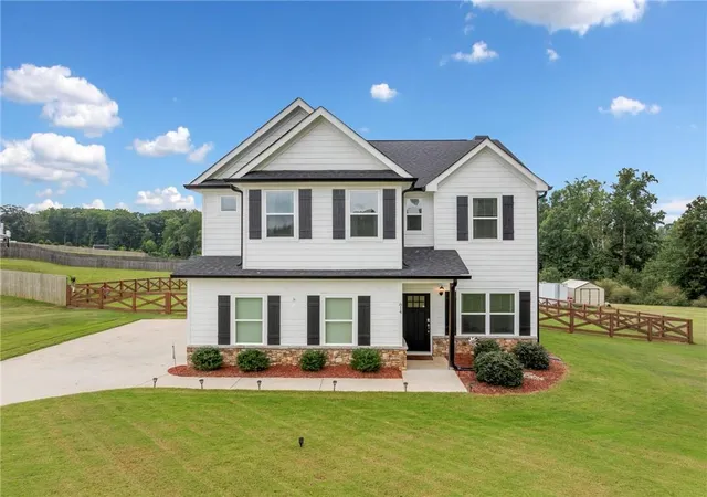 Photo 1 of Sale Pending at 814 Wilbanks Rd, Alto, GA 30510 | MLS# 7828585 | Listing updated on 2026-09-24