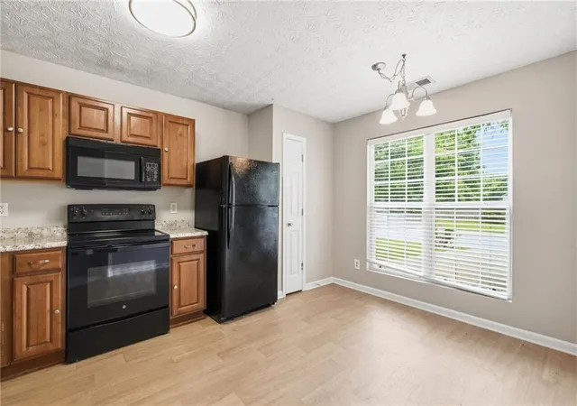 2nd image of 196 Meadowlark Pl, Austell, GA 30168 | MLS# 7791438