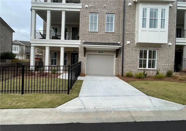 2nd image of 5144 Bandolino Ln #317, Peachtree Corners, GA 30092 | MLS# 7814651