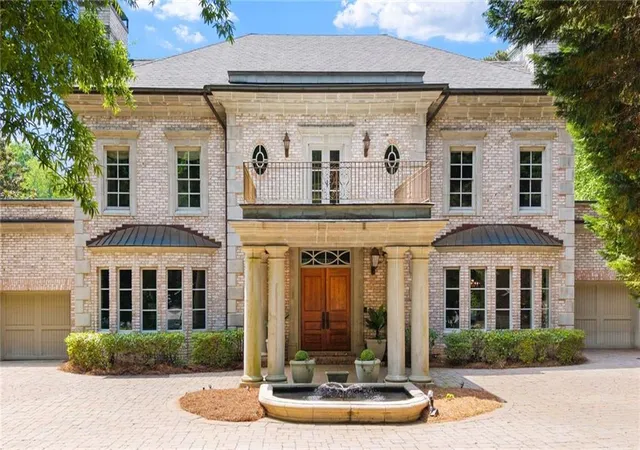 5th image of 745 Brookwoods Tr, Atlanta, GA 30342 | MLS# 7719939